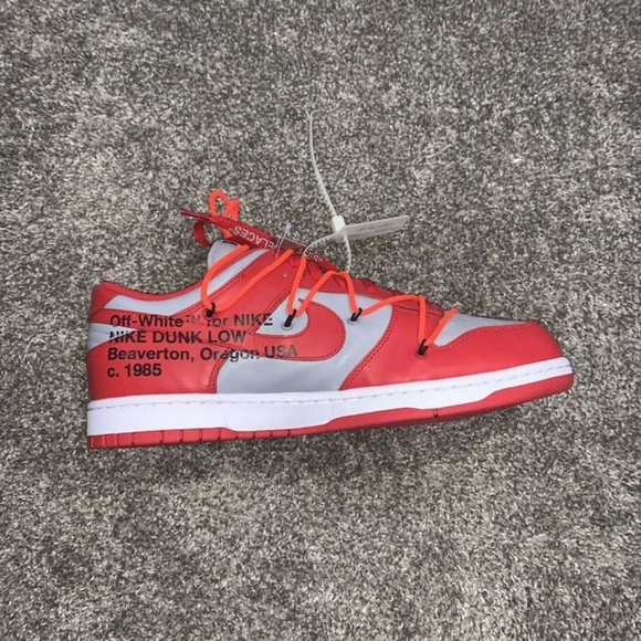Nike dunk low white University red